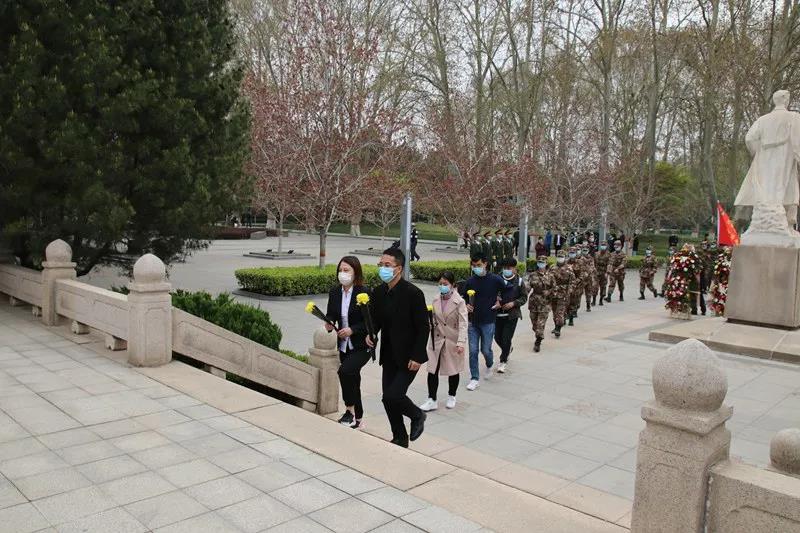 缅怀烈士英灵，激发爱国情怀——石家庄白求恩医学院